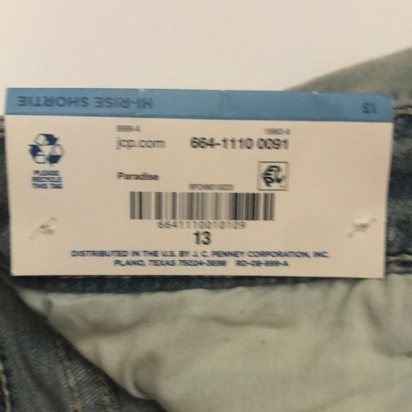 🆕 Arizona Jean Co  Hi - Rise shortie Size 13 - Picture 7 of 9